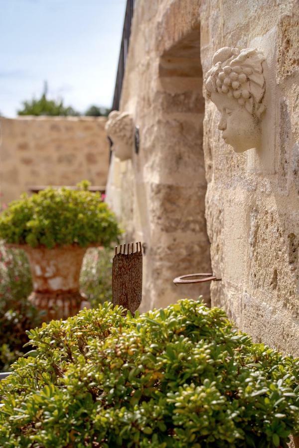 Chateau Croix De Labrie Saint-Emilion Exterior photo